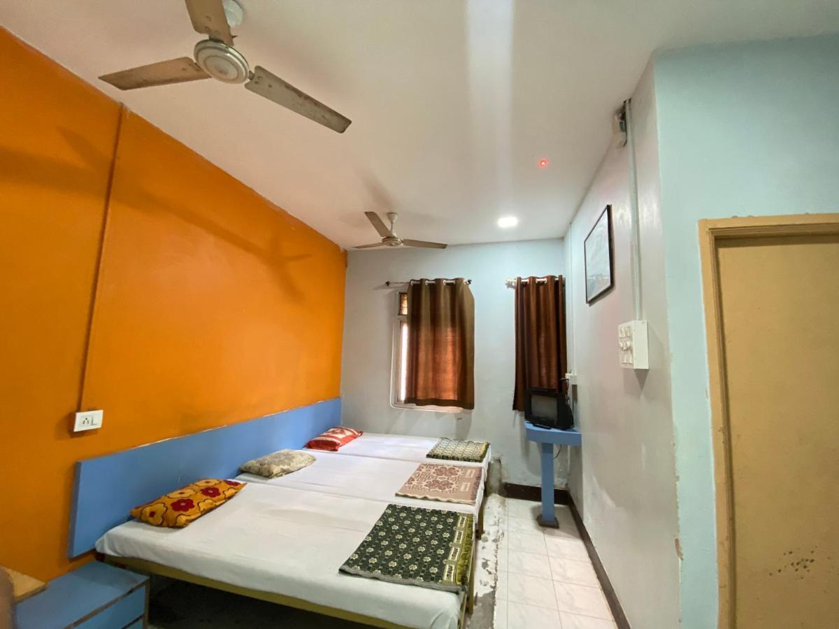 Muktai Lodge Solapur Exterior photo
