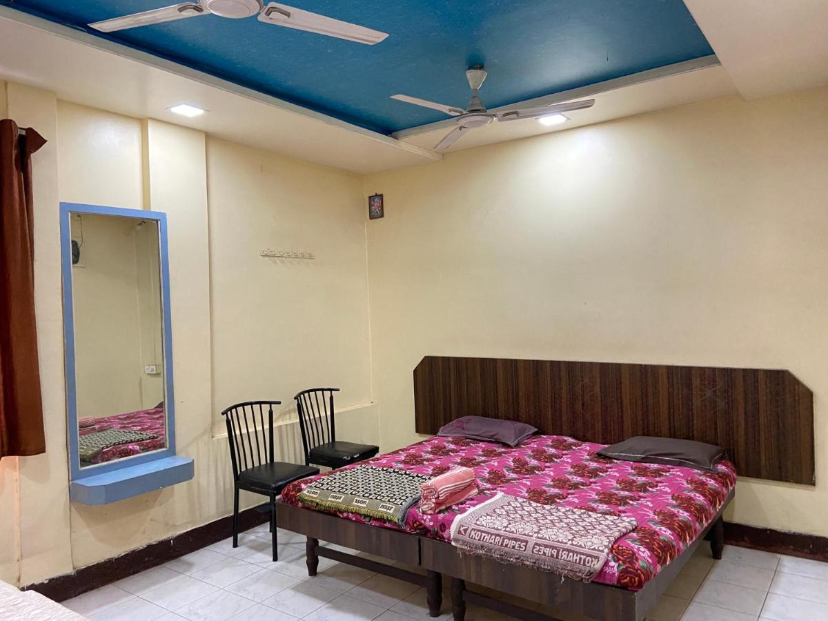 Muktai Lodge Solapur Exterior photo